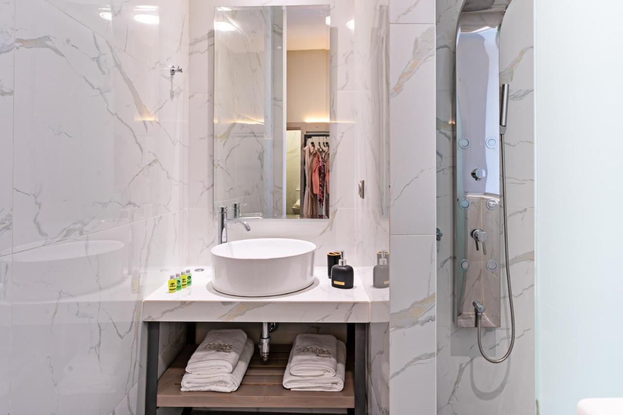 Mitos-suites