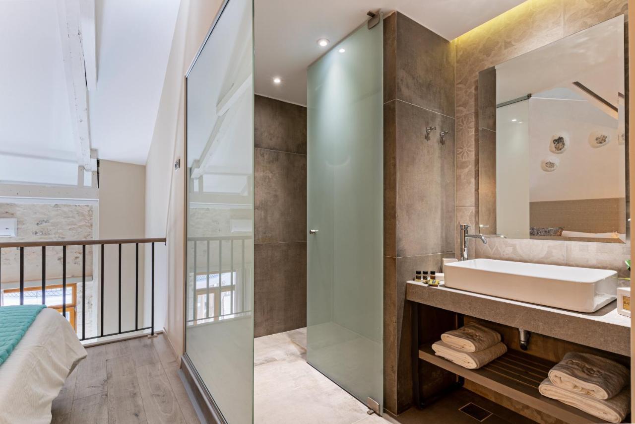 Otel Mitos-suites